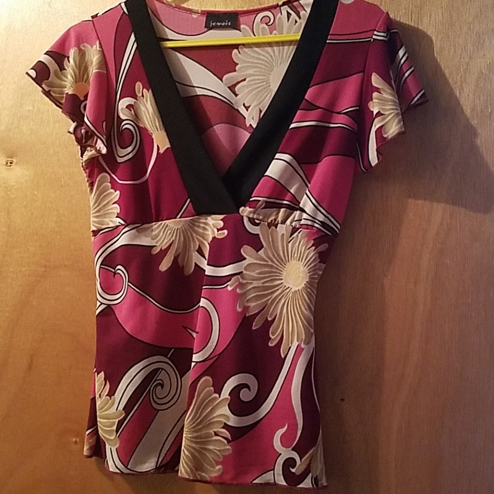 Shirt - Picture 5 of 5